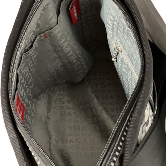 Harveys for Disney Couture Silver Screen Mickey Messenger Bag ~ Retired - Picture 4 of 4